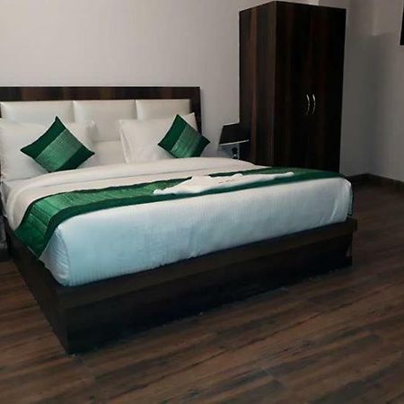 Hotel Sanca International New Delhi Exterior photo